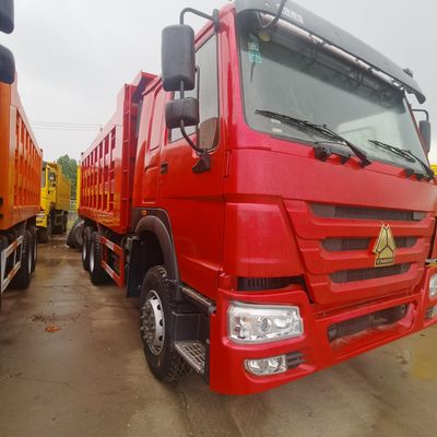 Industriële vervoer Sinotruck 6X4 Tipper Truck met een laadvermogen van 30 ton en banden