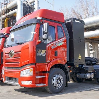 Elektrische verplaatsing FAW Jiefang J6p 6X4 zuivere elektrische tractor 12-speed handgeschakeld
