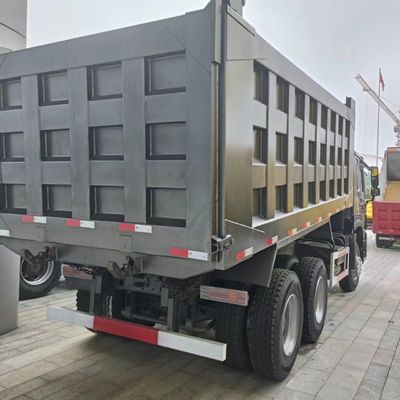 Voorste Lifting Style Hovo 6X4 LHD Truck met hydraulisch stuur en 40t laadcapaciteit