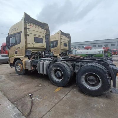 Shaanxi Automobile Heavy-Duty Tractor Truck met 1000L brandstoftank