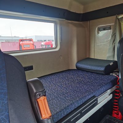 Sinotruck HOWO Dump Trailer Truck met 1000L brandstoftank ZZ4257N3247E1H en 6 maanden