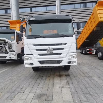 8×4 aandrijving Wiel Commercieel voertuig Dump truck met luchtophanging stoel en 600L brandstoftank