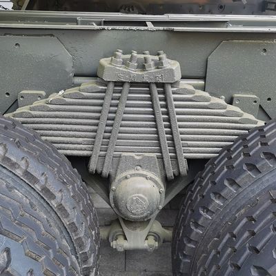 Op maat gemaakte Sinotruk chassis dumptruck met buisloze bandenontwerp en stroomondersteuning