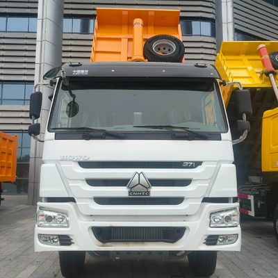 Voorste opheffing Sinotruk Chassis Zware dumper met hydraulische stuurbekrachtiging
