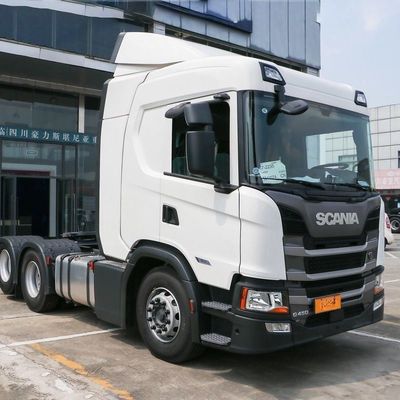 450 model Scania prime s 450 pk zware vrachtwagen met S-chassis en buisloze banden