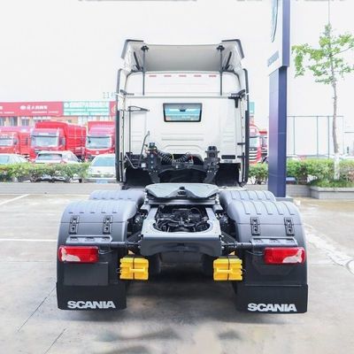 450 model Scania prime s 450 pk zware vrachtwagen met S-chassis en buisloze banden