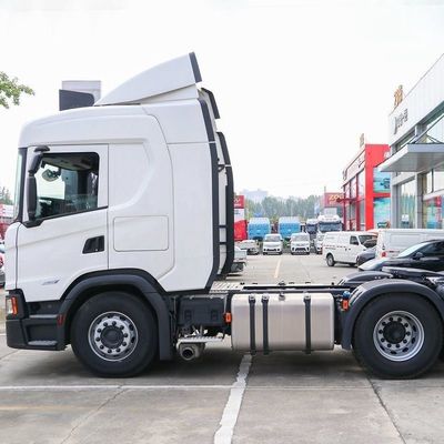 8700.000kg Scania National VI 450 pk G-serie 6X2r trekker model met handgeschakelde versnellingsbak