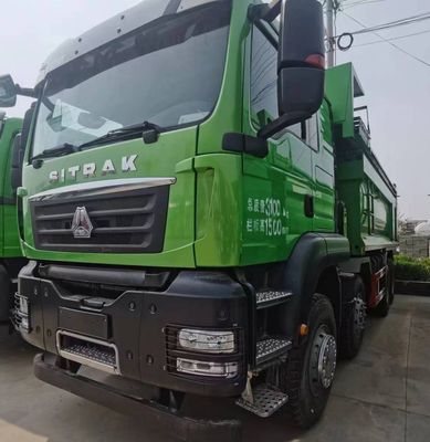 Verkoop van dumptrucks met chassis en hydraulisch stuur van Sinotruk met Euro 5-emissienorm