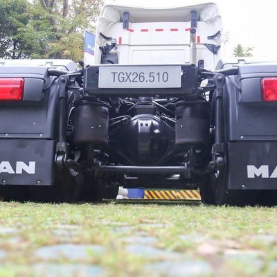 Gebruikte man Tgx-serie zware vrachtwagen 560 pk 6X4 luchtophanging stoeltractor