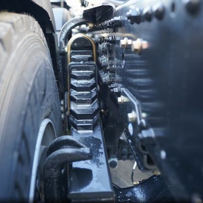 Euro 5 zware trekker aanhangwagen met luchtophangingstoel en laadbak van koolstofstaal