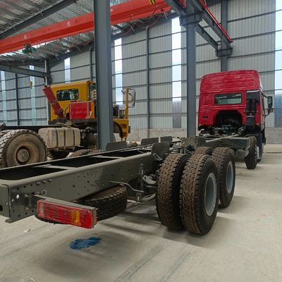 Sinotruk Dump Truck High Capacity Cargo Boxes en duurzame structuur voor veeleisende banen