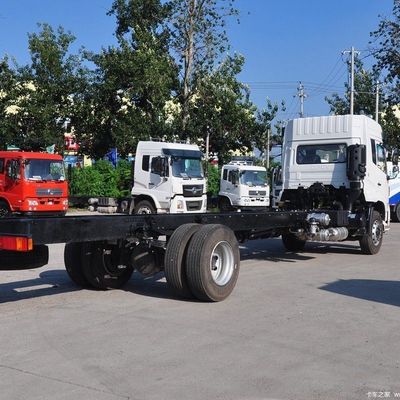 Commercieel voertuig van Dongfeng 180 pk 4x2 9,6 m Box Truck voor zware ladingen en lange afstanden