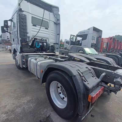 Amerikaanse munt Chinese zware voertuigen Veiling Tweedehands 540 pk Automatische vrachtwagen