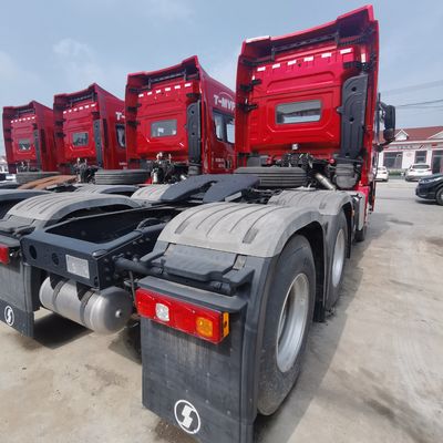 Vorderopheffende dumptruckbasis met Sinotruk-chassis en banden 21-30 ton laadvermogen