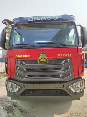 Sinotruk HOWO/ Shacman Tractor Transport Cargo Truck Heavy Duty Truck &gt; 8L motorcapaciteit