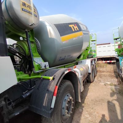 15-20 kubieke X4 Sinotruck HOWO 371HP Betonmengtruck voor ≤5 zitplaatsen en 6 maanden