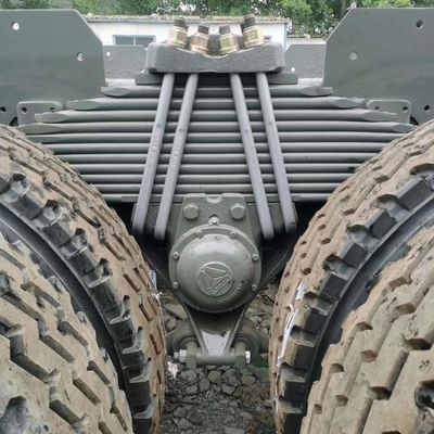 11.6mX2.55mX3.96m Haowo Gebruikte commerciële bestelwagen met banden en 400-600L brandstoftankcapaciteit