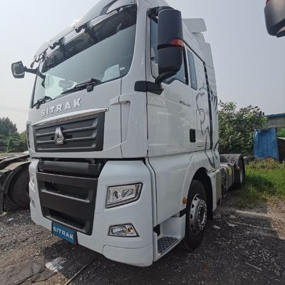 Sitrak 4X2 480 pk Halve aanhangwagen Luchtophanging Bestuurdersstoel voor glad en stabiel slepen