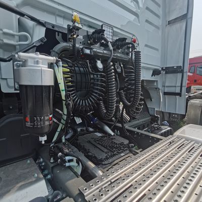 Gepersonaliseerde Sitrak 4X2 480 pk tractor aanhanger met 600L brandstoftank en Amerikaanse munt