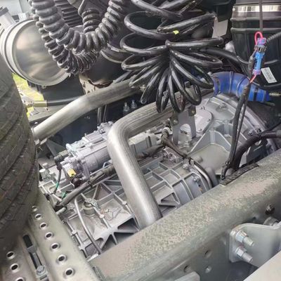 Bestuurderstoel Luchtophangingstoel Zware CNG-tractor voor het slepen van een halve aanhangwagen in de VS