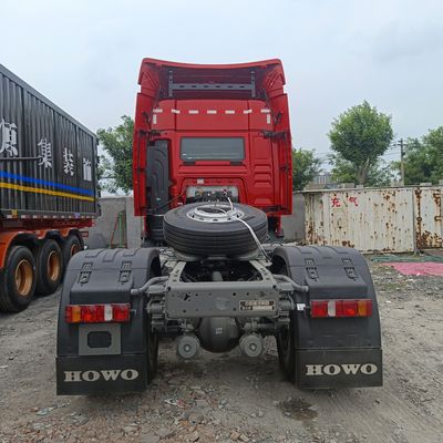 6880.000kg zware dieseltractor met luchtophanging en 1000L brandstoftank