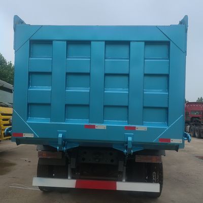 Aanvankelijke betaling HOWO 371HP Transport dumptruck met economisch ontwerp van trekkerkop