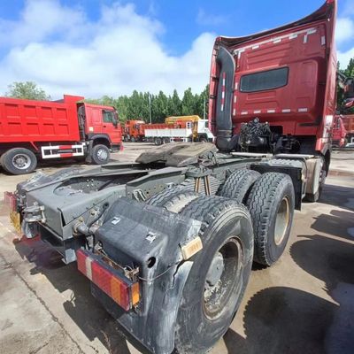 Zware trekkertruck voor het slepen van een halve aanhangwagen 400L brandstoftank handgestuurd type