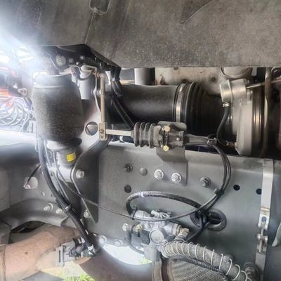 Landbouwtractortruck Sinotruk met hydraulisch stuur en banden ZZ4257N3247E1H