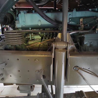 Handmatige dumptractor met een laadvermogen van 60 ton