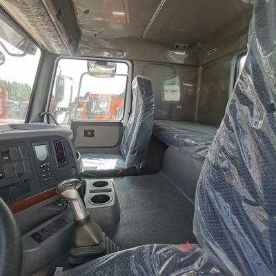 ISO-gecertificeerde 6×4 aandrijflijn, gebruikte dieselaangesloten vrachtwagen met een capaciteit van 400 liter brandstoftank