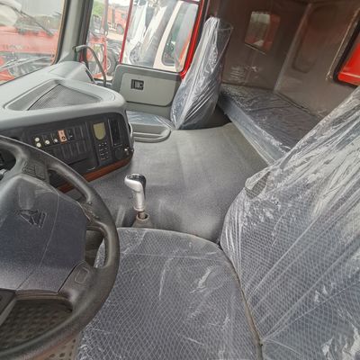 6x4 Industriële Sinotruck Gebruikte dumptruck met banden en hydraulische stuurbekrachtiging