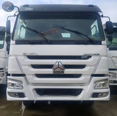 Nationale zware vrachtwagen HOWO 6X4 Transport tractie met koolstofstaal vrachtdoos materiaal