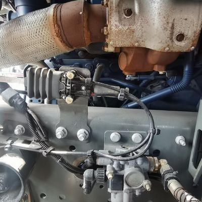 31-40 t laadvermogen Sinotruck Gebruikte vrachtwagen met 1000L brandstoftank en luchtophangstoel