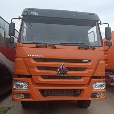 Duurzaam bouwvoertuig Sinotruk Chassis 371 pk Hydraulische stuurtruck voor GCC