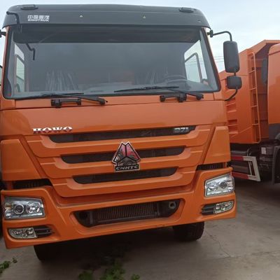 Duurzaam bouwvoertuig Sinotruk Chassis 371 pk Hydraulische stuurtruck voor GCC