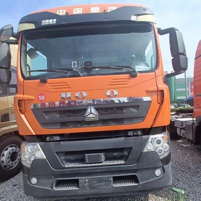 600L brandstoftank zwaargewicht gebruikte Sinotruk HOWO 6X4 trekkerwagen met hydraulisch stuur
