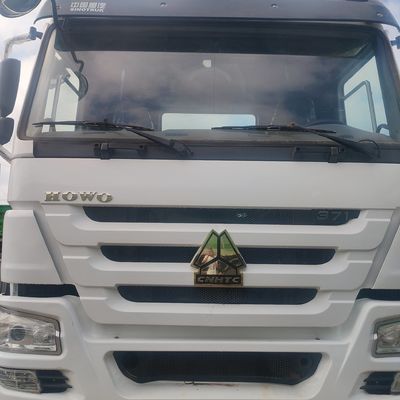 Goederenvervoer op maat HOWO Truck Tractor met buisloze banden