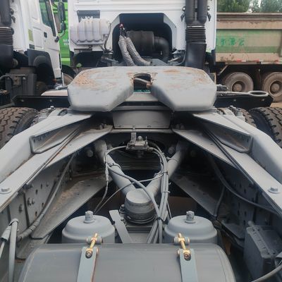 Krachtige HOWO zware vrachtwagen trekker vrachtwagen met 6 maanden naverkoopservice