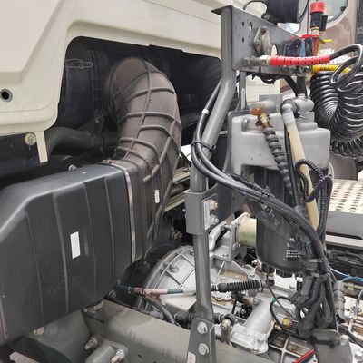31-40 ton laadvermogen Sinotruck Off-road dumptruck voor Nigeria bouwprojecten