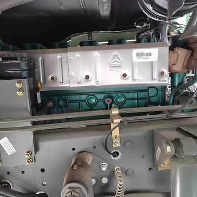 Sinotruck Diesel Gebruikte vrachtwagen voor mijnbouwvervoer Dieselzitjes ≤5 Zwaar werk