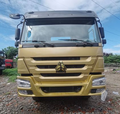 Op maat gemaakte economische HOWO-tractortruck met 600L brandstoftank en air suspension stoel