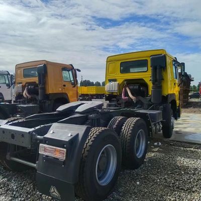 HOWO 371HP 6X4 trekker Gebruikte vrachtwagen met motorvermogen&gt; 8L en op maat gemaakte ontwerp