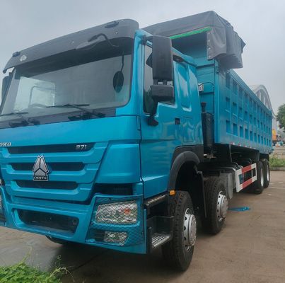 Buisloos bandenontwerp HOWO 8X4 dumptruck voor het vervoeren van omgekeerde ladingen