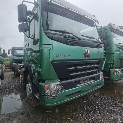 400-600L brandstoftank HOWO Traktortruck met maatwerk en hydraulisch remsysteem