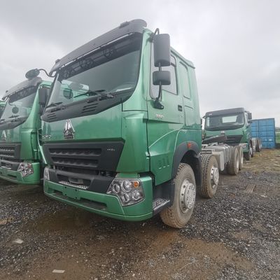 Newbase Gebruikte zware vrachtwagen met 400-600 liter brandstoftank en duurzame banden