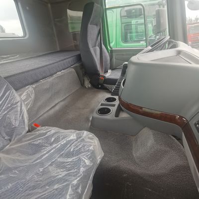 Newbase Gebruikte zware vrachtwagen met 400-600 liter brandstoftank en duurzame banden