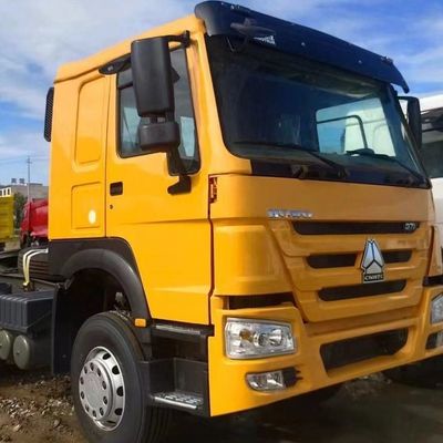 ECE-gecertificeerde 2024 sleeptrucktractor met 1000L brandstoftank en luchtophangstoel