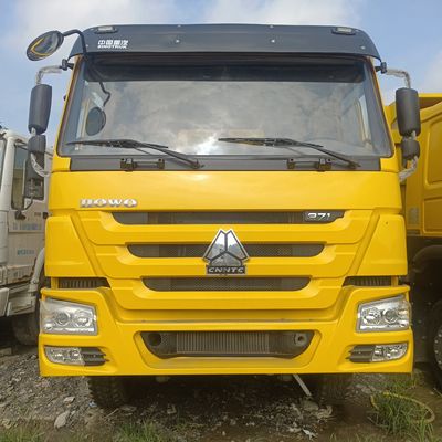 21-30 ton laadvermogen Sinotruk Dump Truck met 371 pk banden en hydraulisch stuursysteem