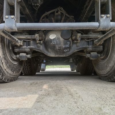Gemakkelijk rijden aangepaste Foton Dumper 8X4 met luchtophanging stoel BJ3319Y6GRL-01