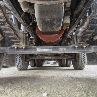 Zitplaats met luchtophanging en 600L brandstoftank Foton 8X4 Tipper voor langeafstandsreizen